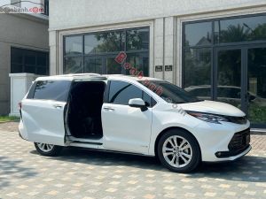 Xe Toyota Sienna Platinum 2.5 AT 2021