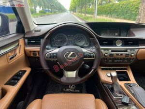 Xe Lexus ES 250 2016