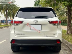 Xe Toyota Highlander LE 2.7 2015