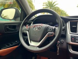 Xe Toyota Highlander LE 2.7 2015