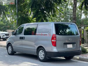 Xe Hyundai Grand Starex Van 2.4 MT 2011