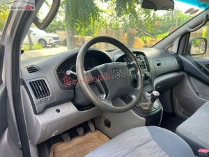 Xe Hyundai Grand Starex Van 2.4 MT 2011