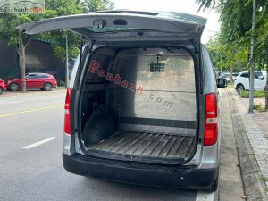 Xe Hyundai Grand Starex Van 2.4 MT 2011