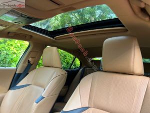 Xe Lexus ES 250 2021