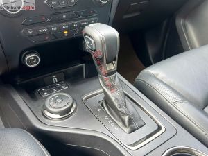 Xe Ford Everest Titanium 2.0L 4x4 AT 2018