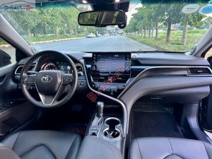 Xe Toyota Camry 2.5Q 2021