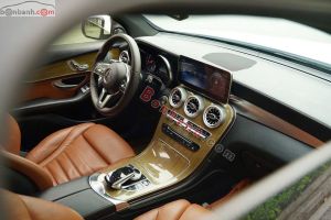 Xe Mercedes Benz GLC 300 4Matic 2017