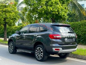 Xe Ford Everest Titanium 2.0L 4x4 AT 2019