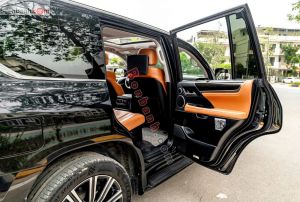Xe Lexus LX 570 Super Sport 2019