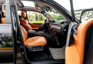 Xe Lexus LX 570 Super Sport 2019