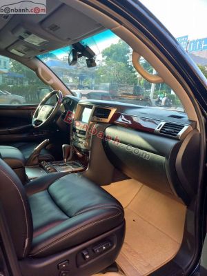 Xe Lexus LX 570 2013