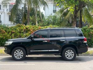 Xe Toyota Land Cruiser VX 4.6 V8 2016