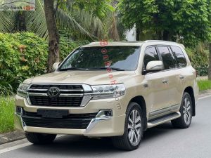 Xe Toyota Land Cruiser VX.R 5.7 V8 2016