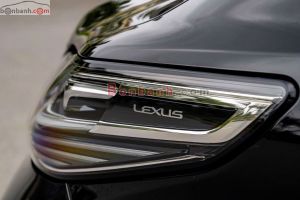 Xe Lexus LM 350 2021