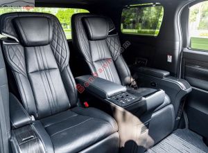 Xe Lexus LM 350 2021