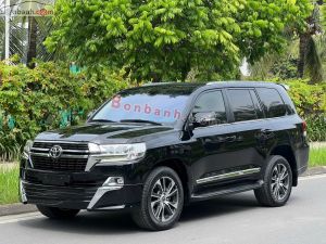 Xe Toyota Land Cruiser 4.6 V8 2019