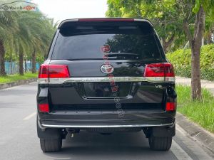 Xe Toyota Land Cruiser 4.6 V8 2019